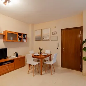 Rentalsevilla A Un Minuto De La Campana Sevilla