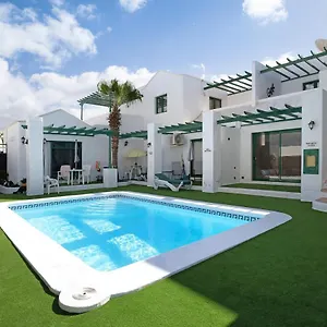 https://apt6-las-palmeras-iii-lanzarote.puertodelcarmen-hotels.org