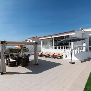 https://villa-chayofa.in-canary-islands.com