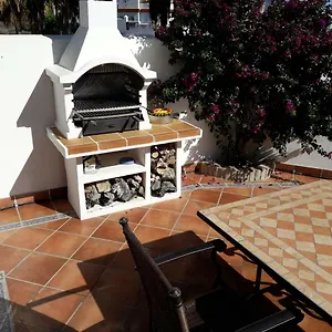 casa-bosques.hotelsinnerja.org/